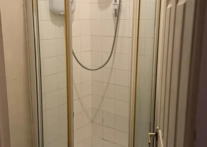 Cosy Flat Located On Town *