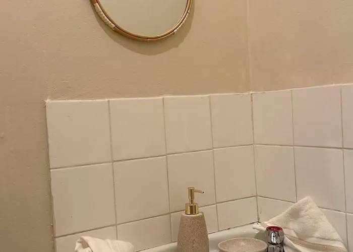 Appartement Cosy Flat Located On Town