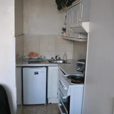Cosy Flat Located On Town شقة دبلن